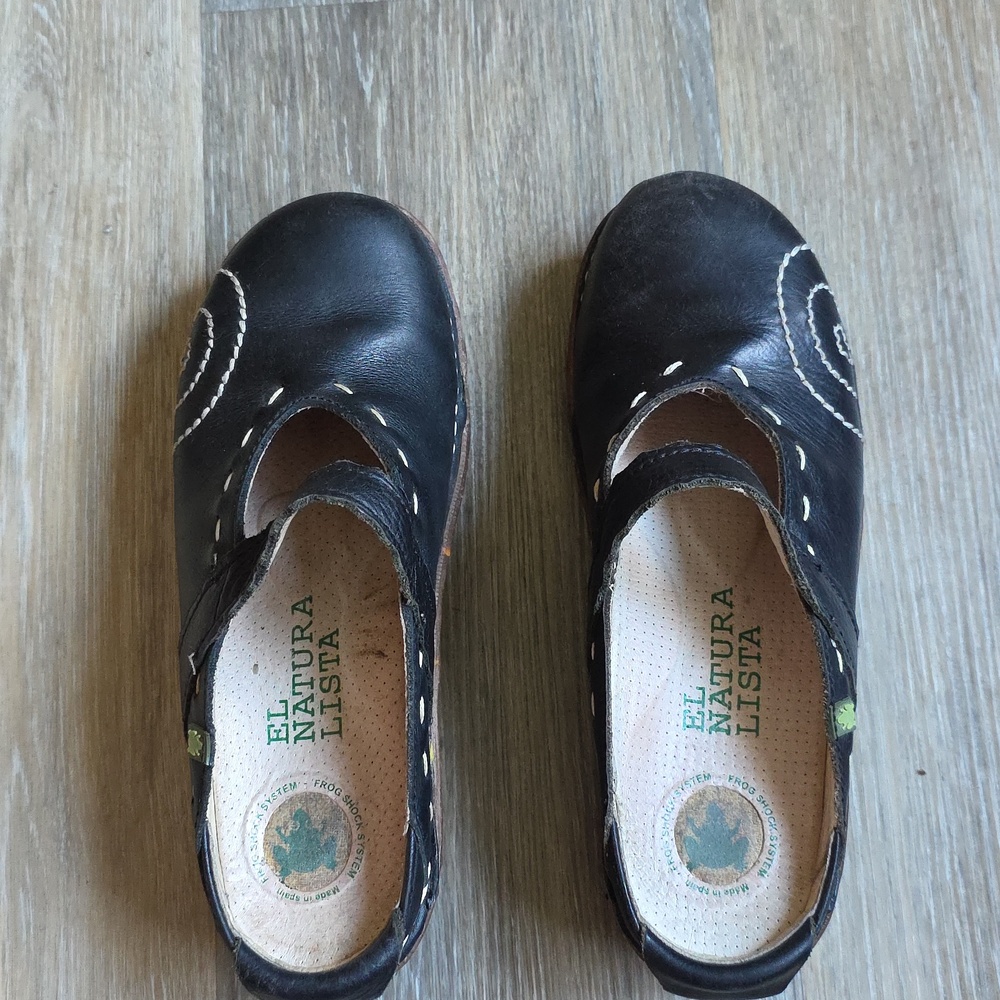 El Naturalista Black Leather Mary Jane Clogs - Picture 3 of 16